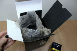 Też spodobała nam się bąbelkowa folia. Tylko bańki w niej nie pękają. Są one dość nietypowe. Też spodobała nam się bąbelkowa folia. Tylko bańki w niej nie pękają. Są one dość nietypowe.